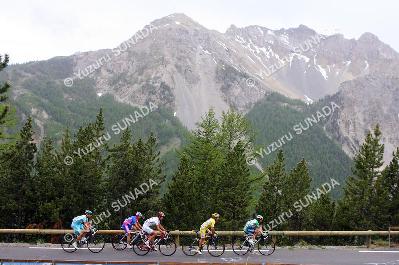 Breakaway on Col d'Izoard202p.jpg